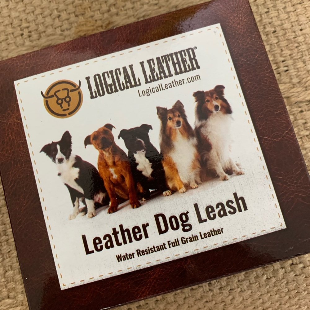 Leather dog leash